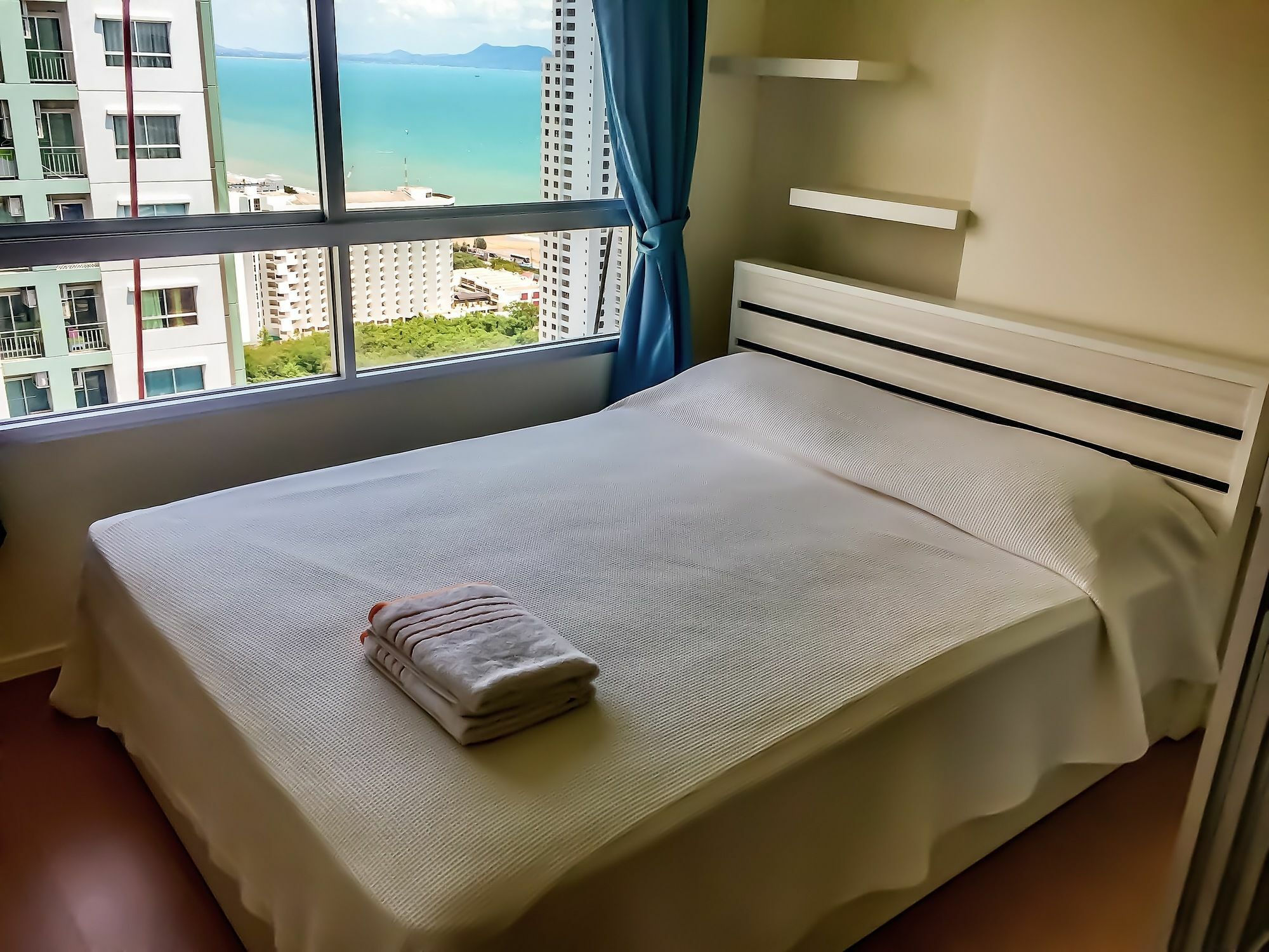Hotel Lumpini Seaview Jomtien By Parikal Exteriér fotografie