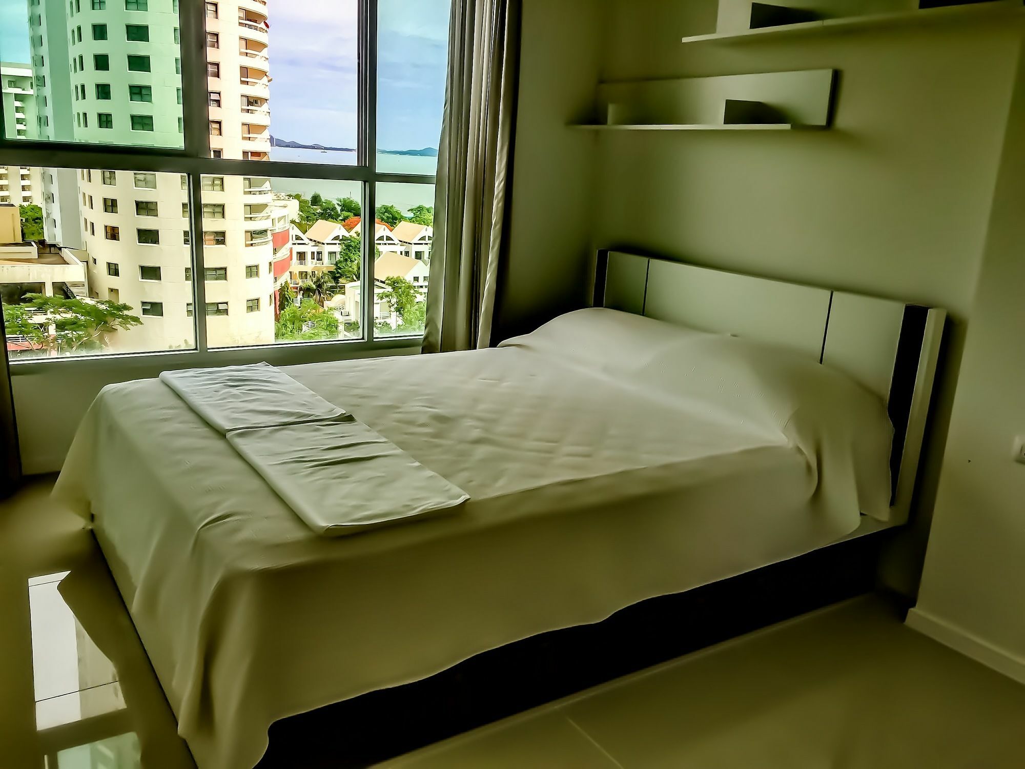 Hotel Lumpini Seaview Jomtien By Parikal Exteriér fotografie