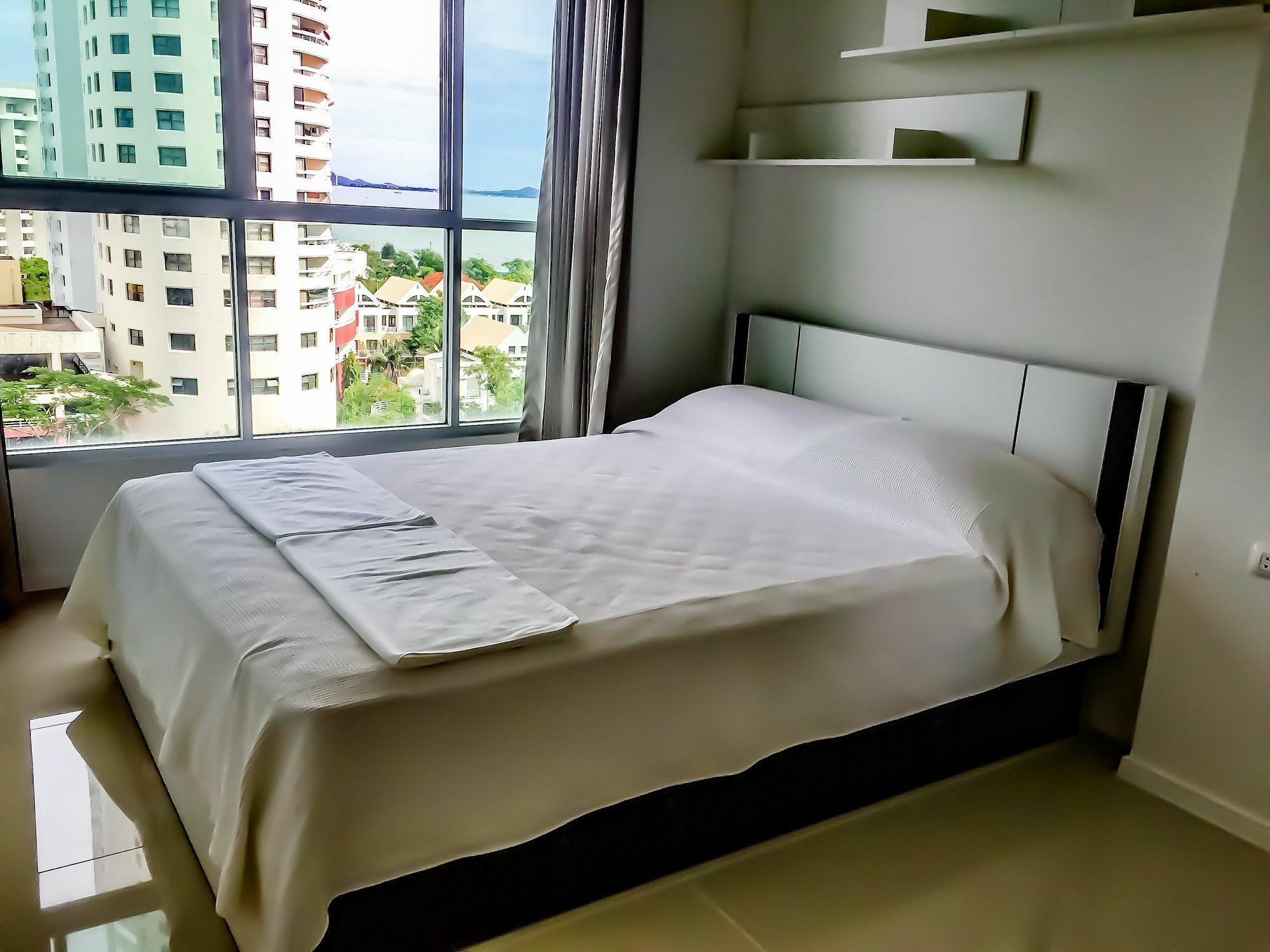 Hotel Lumpini Seaview Jomtien By Parikal Exteriér fotografie